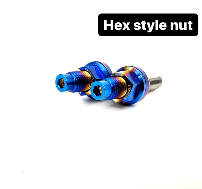 Titanium Bolts Chasing JS