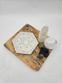 Image 1 of White and Tan Goddess Plate