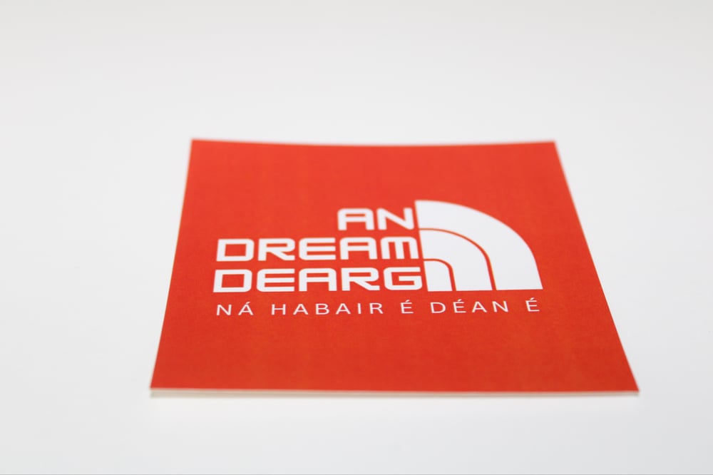 An Dream Dearg Bosca Sticker