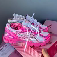 Image 1 of size: us5.5kids/7W uk4.5 eu38 cm24