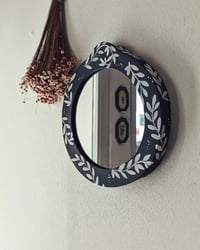 Image 3 of Specchio "Màvros Parnassus"