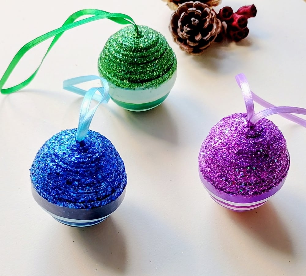 Image of Glitzy Glam Baubles 4