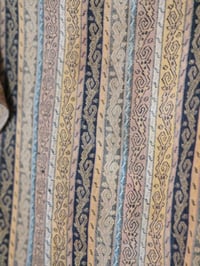 Image 2 of Le tissu ancien