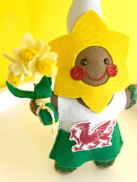 Image 2 of St David's Day Gingerbread Decoration 