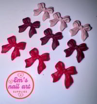 Autumn bows 