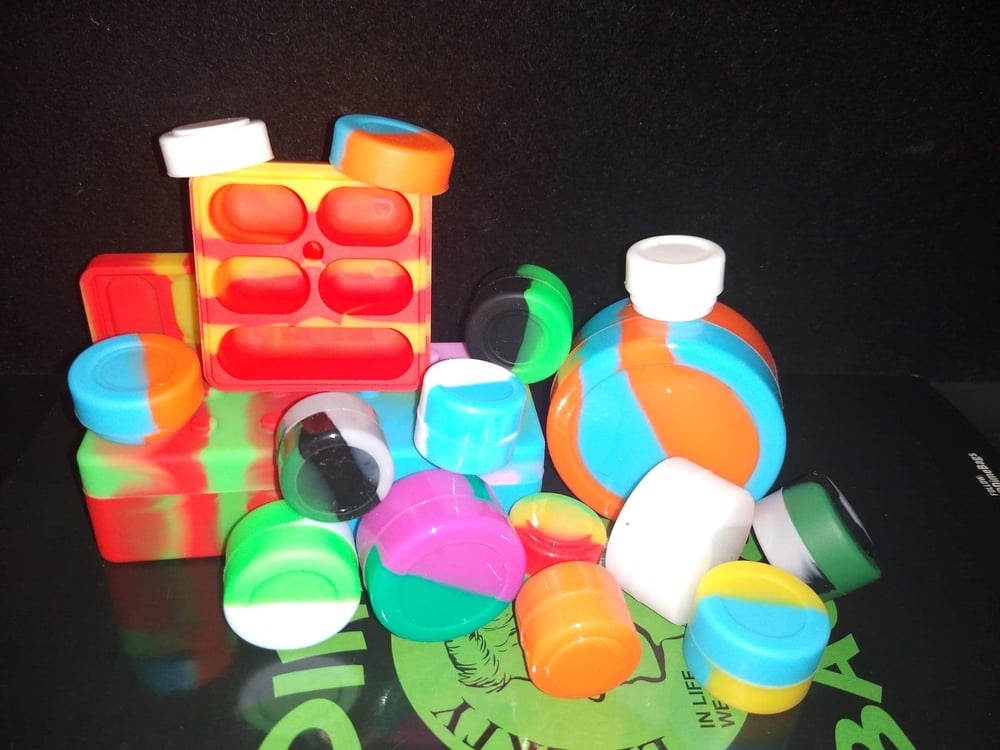 Image of Silicone Dab Container