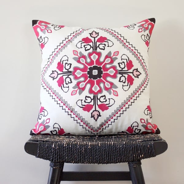 Image of Embroidered Folk 45 x 45 cm Linen Cushion Cover (18 inch)