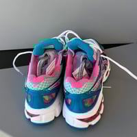 Image 3 of size: us8.5 uk6.5 eu40  cm25.5