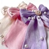 Pearl iridescent Maxi Bows
