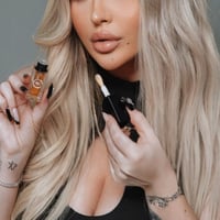 Image 2 of Peach Hydra Fill Lip Oil