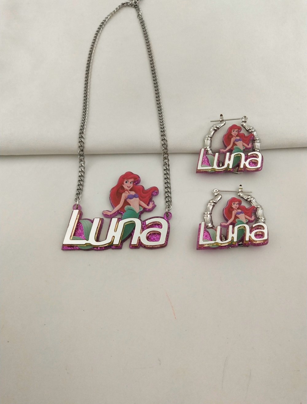 Image of  custom cartoon photo & name Jewelry sets please pick an option below