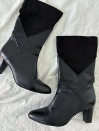 Image 3 of 90s leather boots // 38