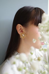 Image 1 of Hikari (Gold)