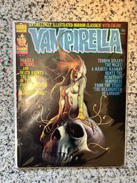 Image 1 of Vampirella Comic #39, 1975 magazine
