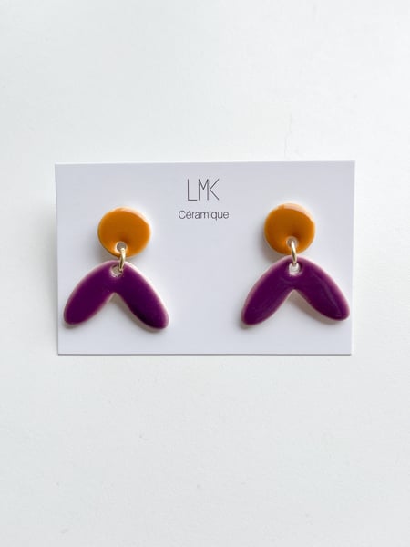 Image of Paire de boucles d'oreilles céramique HELICO miel et violet