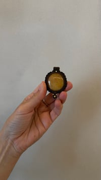 Image 6 of Aventurina Amarilla