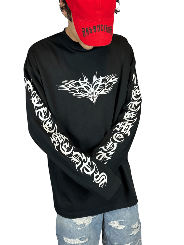 Image of Vetements Black Gothic Logo Longsleeve