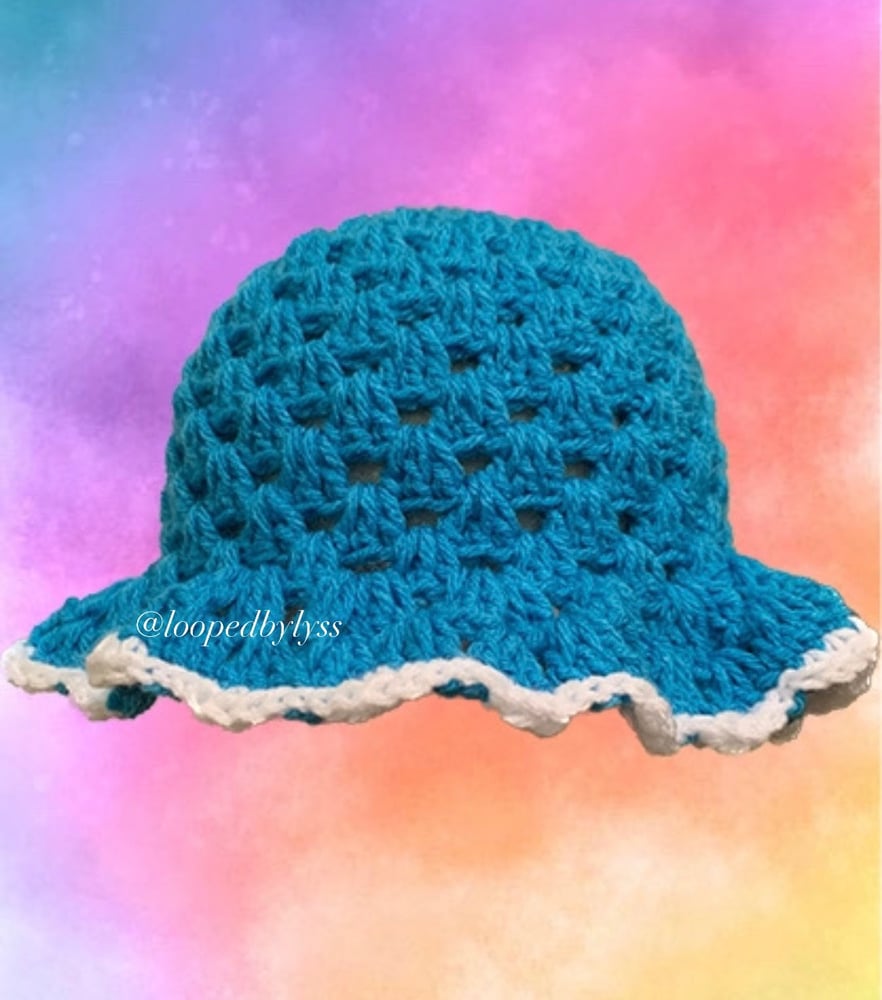 Image of Granny Stitch Bucket Hat