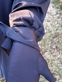 Image 2 of Bayyinah Shoulder Abaya 