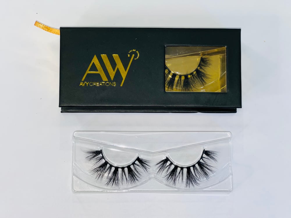 Image of “MIAMI” Eyelashes