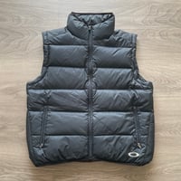 OAKLEY VINTAGE PUFFER GILET (M)