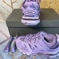 Image 5 of UNISEX LANDING LILAC RUNNERS