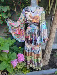 Image 12 of Patchwork trousers / Culottes- pink tassles