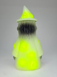 Image 2 of GLOW IN THE DARK WIZARD (NEON YELLOW/BLACK)