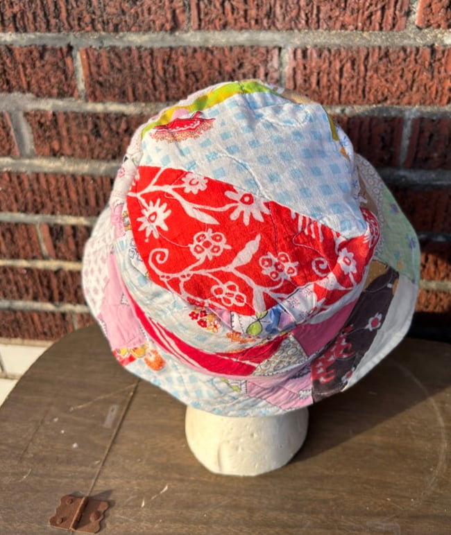 “Flower Wagon” Quilt Bucket Hat, 24”