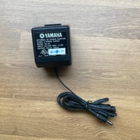 Image 4 of Alesis SR-18 • Drum Machine • made in Taiwan • with power adapter