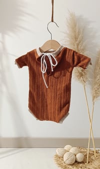 Image 3 of Newborn bodysuit for photoshoot | cinnamon brown | Brayden