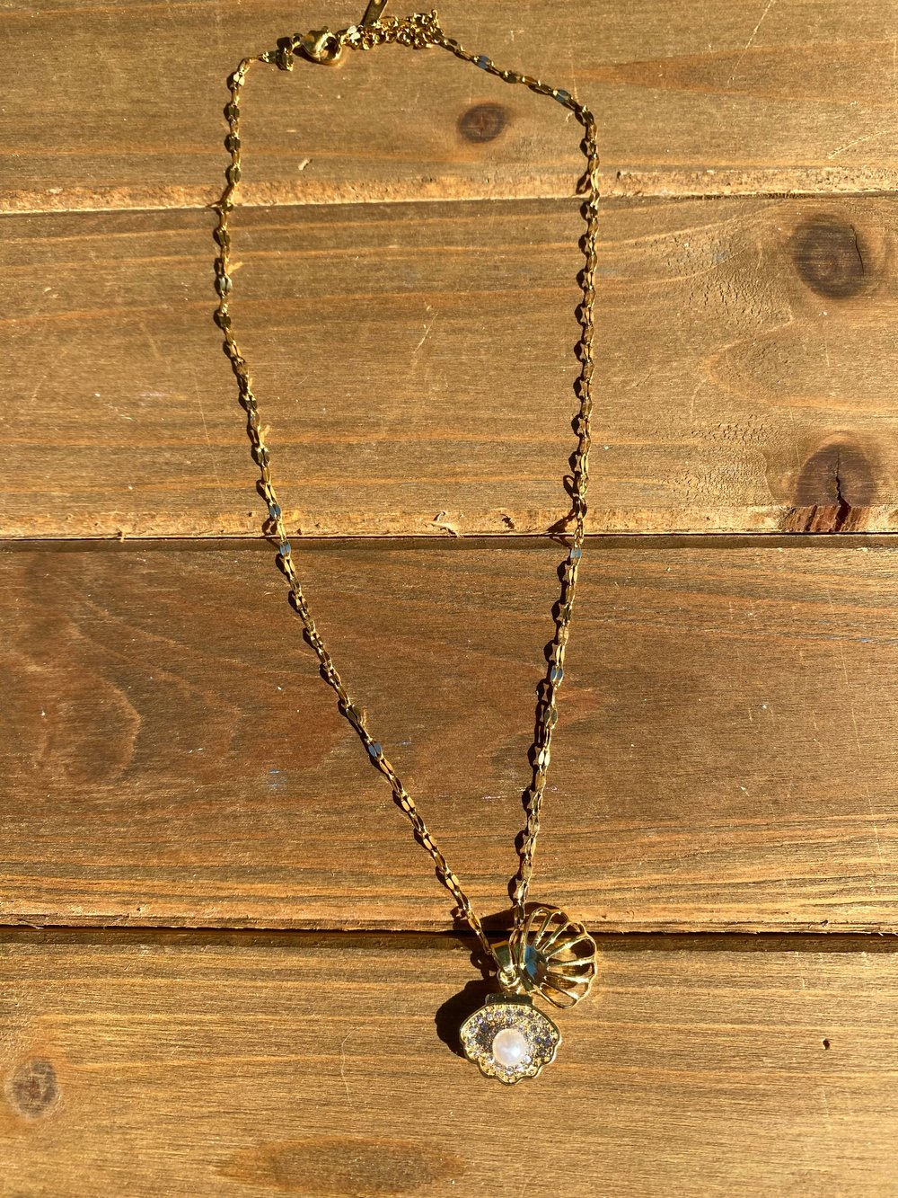 seashell necklaces