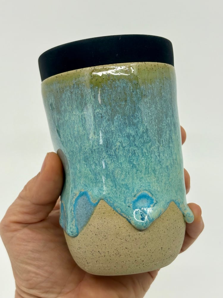 Image of Snug Cup Aqua Drip Large