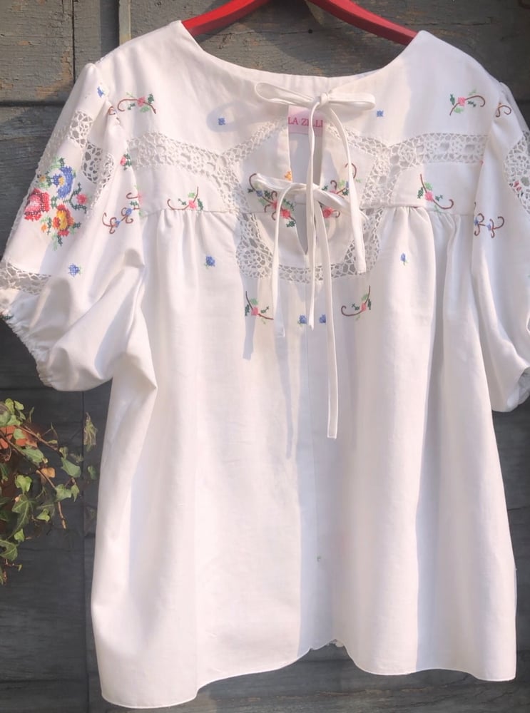 Image of Garden Romantic Shirt