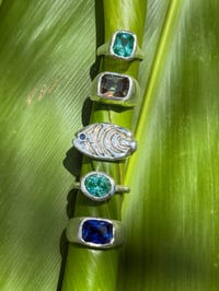 Image 2 of blue sapphire signet 