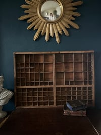 Image 1 of Grand casier d'imprimeur du XIXème s. bois massif, 65x44 cm 