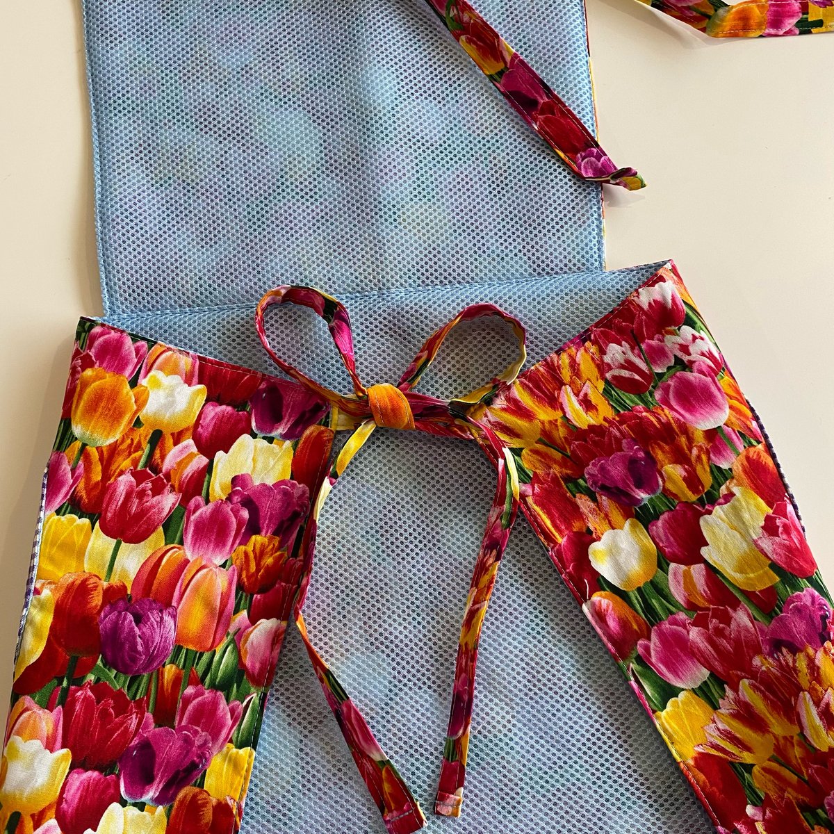 Image of TULIP APRON 