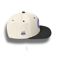 Image 4 of Natural G SnapBack