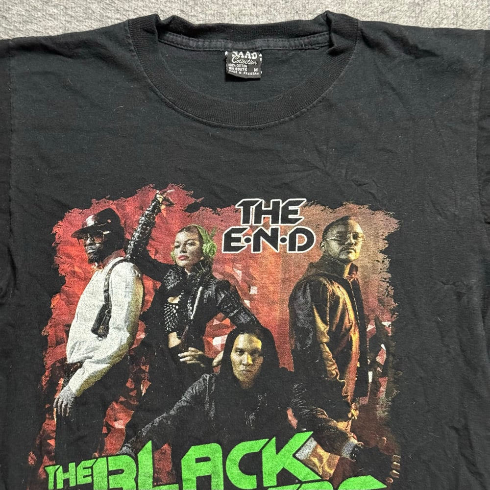 Image of 2010s The Black Eyed Peas Tour Graphic Tee (M)