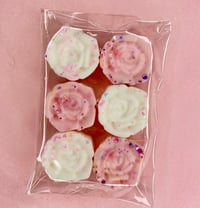 Image 2 of Rose shape wax melts