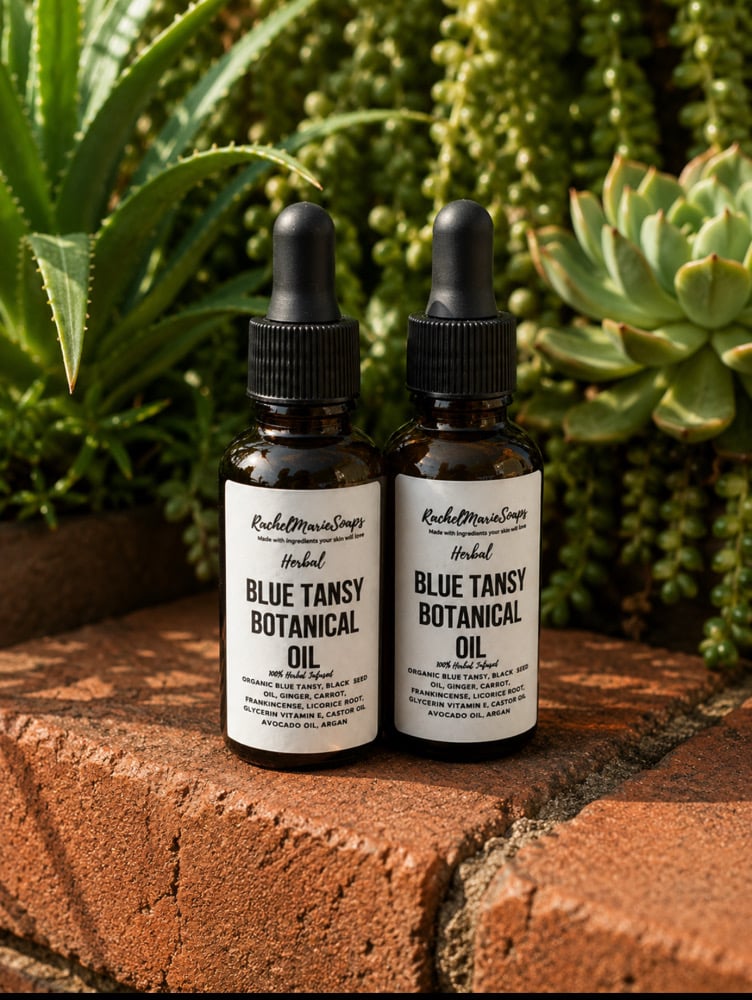 Image of Blue Tansy Botanical Face oil with Black seed 