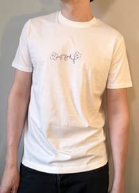 Image 1 of Camiseta bordada diseño único talla M 