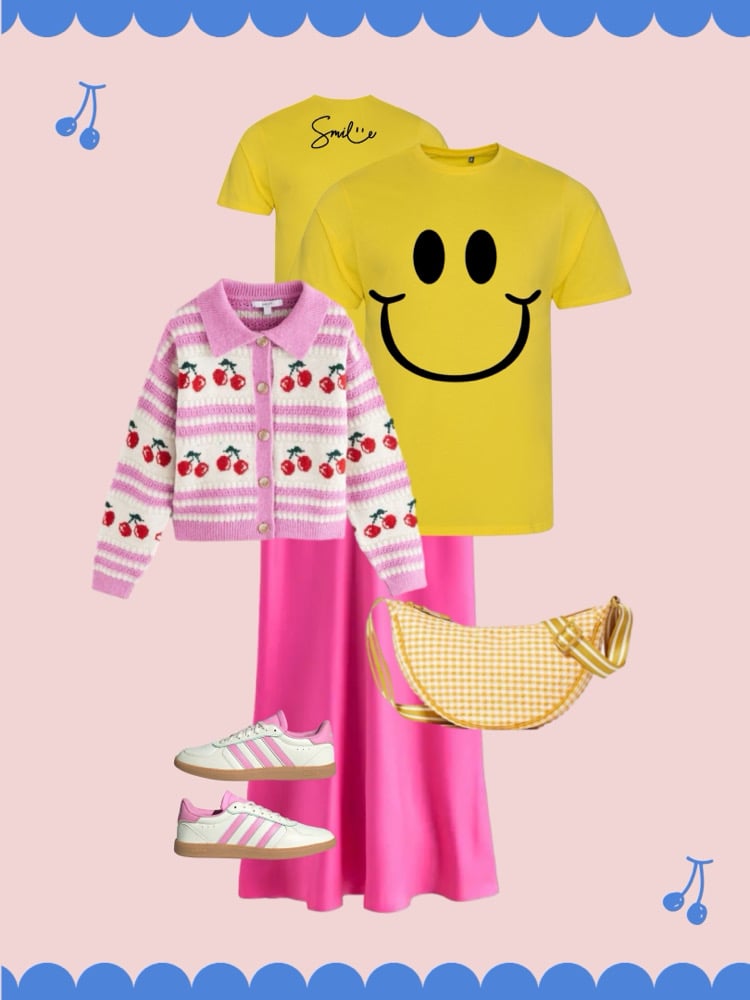 Image of smile £10 tee