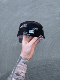 Image 4 of TRI TONE CORDUROY CHINA SKY SAN FRANCISCO GIANTS CUSTOM FITTED 