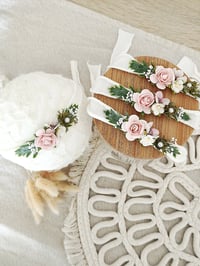 Image 3 of Headband Flora
