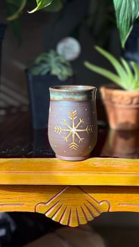 Image 3 of Snowflakes mug 02