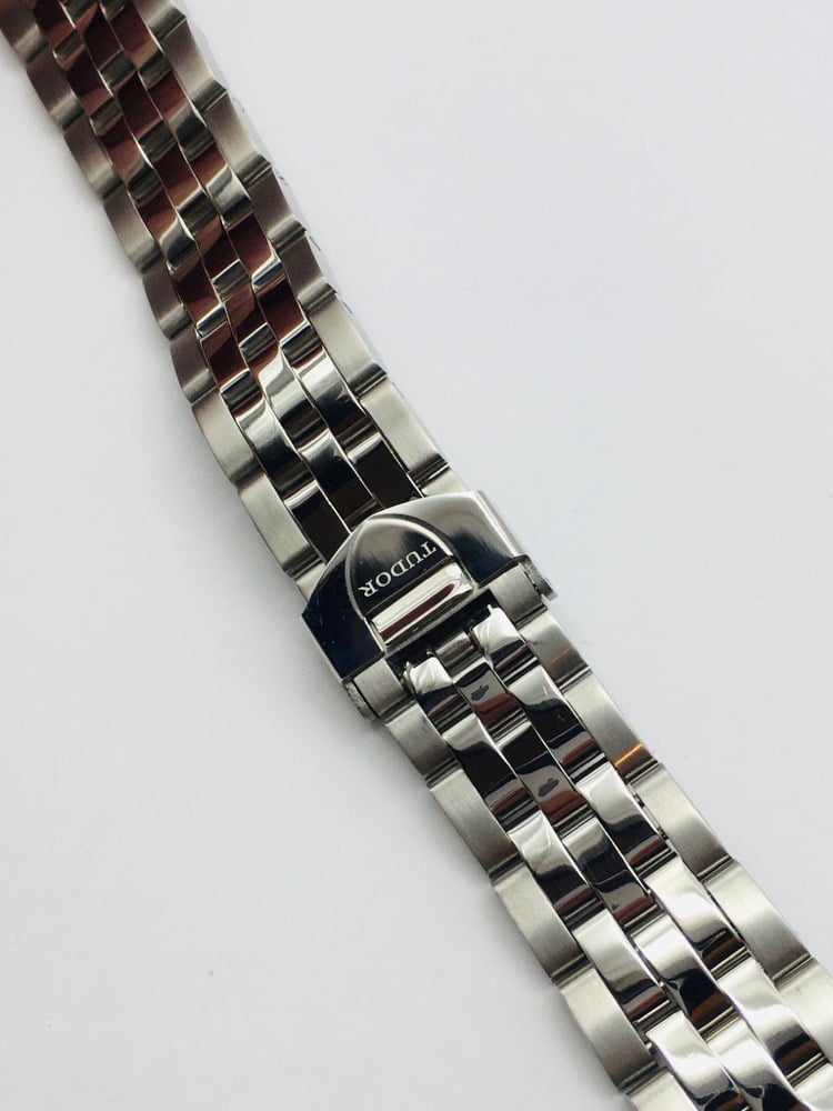 Image of STAINLESS STEEL GENTS WATCH STRAP,TUDOR,21mm,CURVE LUGS,NEW.(TU-1)