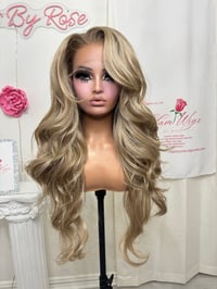 Image 10 of Mia luxury (free part) 