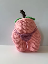 Image 4 of Medium peach booty