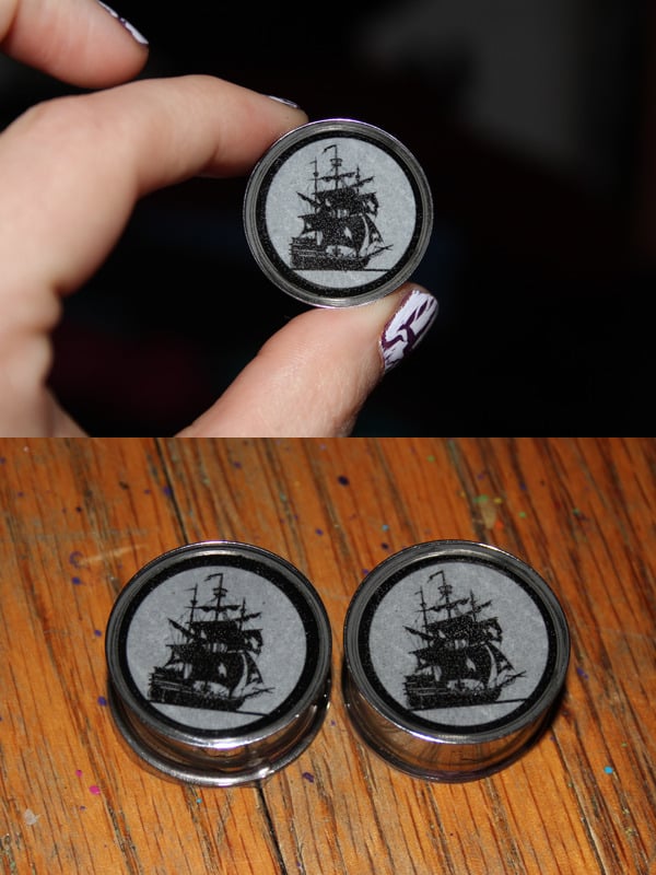 Image of Sailing Ship Plugs